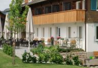 Waelderhof Lingenau - Aussenaufnahme Gastgarten