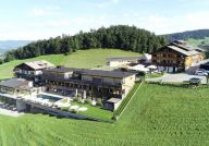 Hotelanlage mit imposantem Ausblick