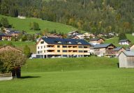 Mehrfamilienwohnhaus Muxel, Au